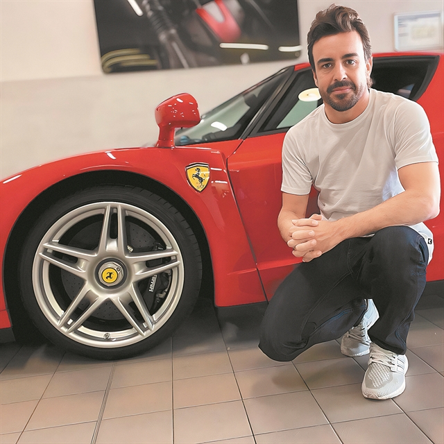 ΠΟΥΛΗΘΗΚΕ Η FERRARI ΤΟΥ AΛΟΝΣΟ