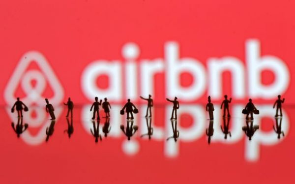Airbnb: Ερχονται αλλαγές και περιορισμοί – Ολα τα μέτρα που εξετάζει η κυβέρνηση