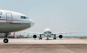 Επιβάτης διέκοψε πτήση γιατί το γεύμα που είχε επιλέξει δεν ήταν διαθέσιμο