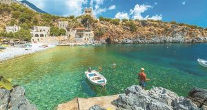 6 στους 10 δεν έκαναν ούτε ένα ταξίδι το 2022