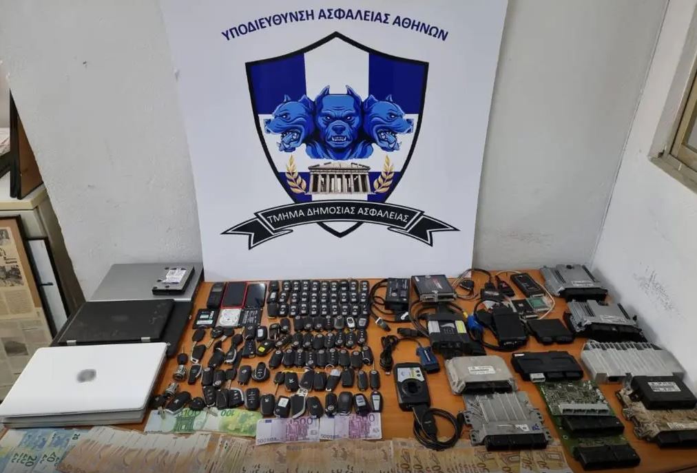 ΕΛ.ΑΣ: Εννιά συλλήψεις για οργάνωση που έκλεβε οχήματα στην Αθήνα