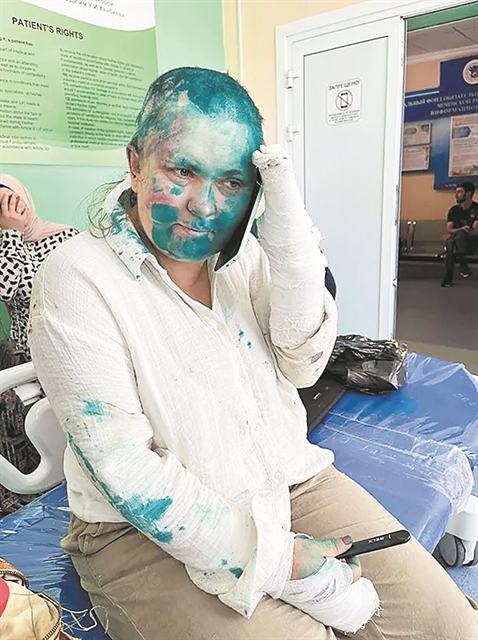 «Μη γράψετε τίποτα» φώναζαν ενώ τους χτυπούσαν