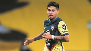 Μεταγραφή με άρωμα «Βασίλισσας» στον Παναιτωλικό