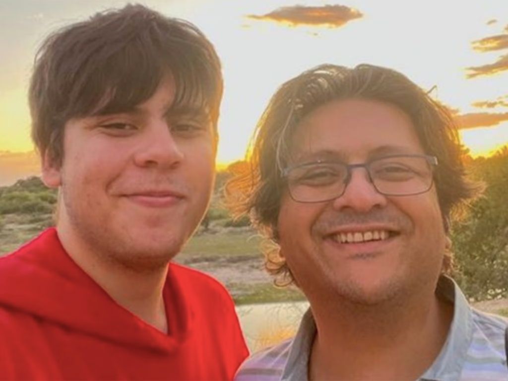 Η τελευταία φωτογραφία πατέρα – γιου πριν την τραγωδία