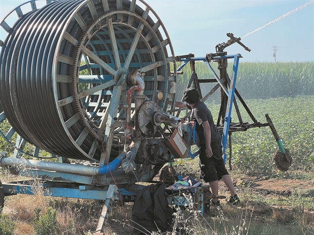 Με ένα «πένθιμο πανηγύρι» στην Μπιενάλε Βενετίας