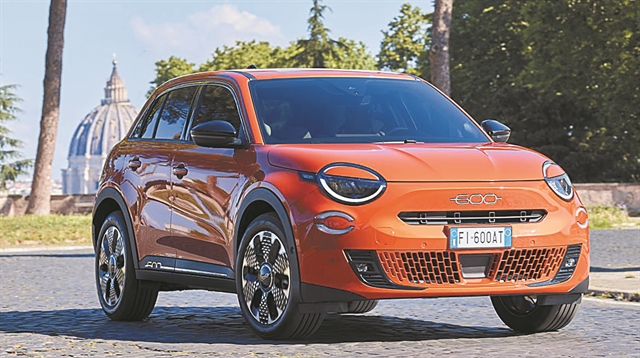 FIΑΤ 600e: ΗΛΕΚΤΡΙΚΩΝ ΣΥΝΕΧΕΙΑ