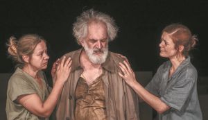 «Σαν τον Οιδίποδα, ξεχνάμε ότι υπάρχει κάτι ΠΟΥ ΕΙΝΑΙ μεγαλύτερο από εμάς»