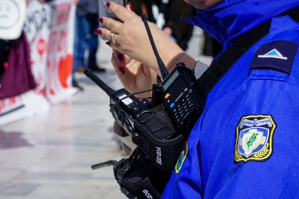 Ομολογία ενοχής από Οικονόμου για Νέα Φιλαδέλφεια: Απομακρύνσεις επτά αξιωματικών της ΕΛ.ΑΣ πριν από την ΕΔΕ