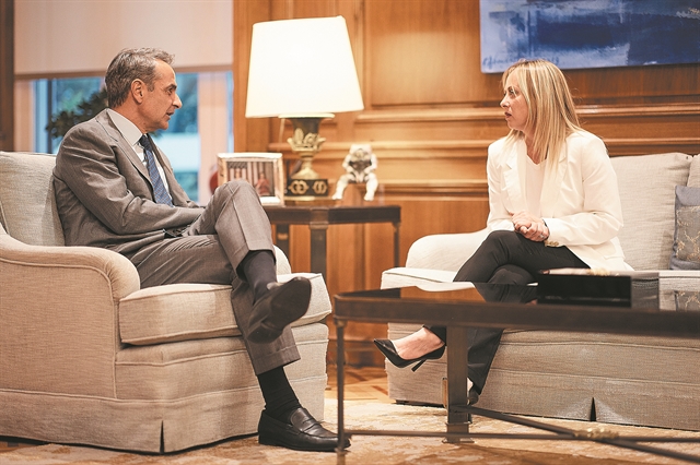 Κοινός βηματισμός με την Ιταλία σε οικονομία και Μεταναστευτικό