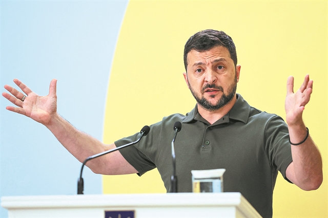 Η εξάλειψη της διαφθοράς παραμένει κομβική πρόκληση για τον Ζελένσκι