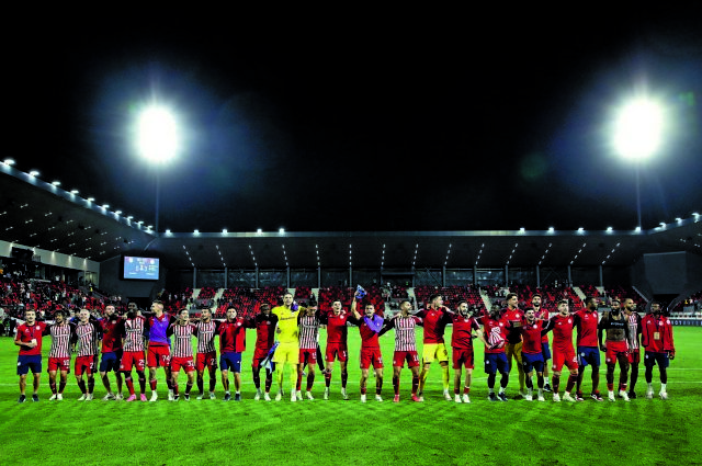 Εδώ είναι (και τούτο) το ταξίδι…