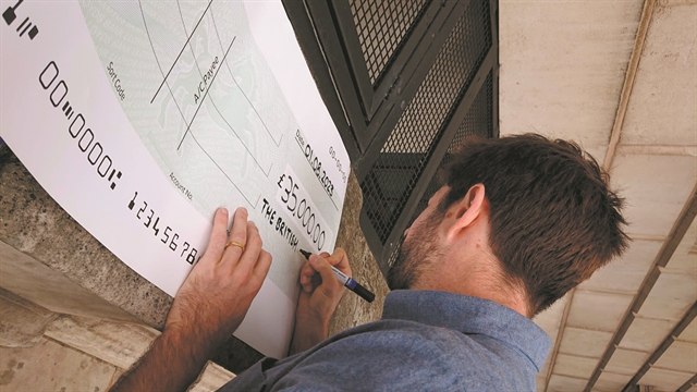 «Σας επιστρέφουμε τα χρήματα που δώσατε στον λόρδο Ελγιν»