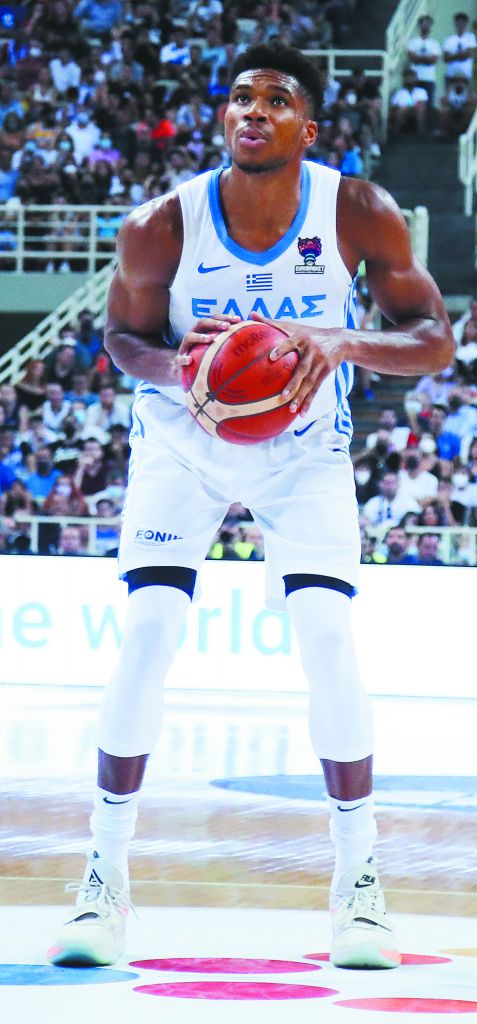 Λάμπουν διά της απουσίας τους