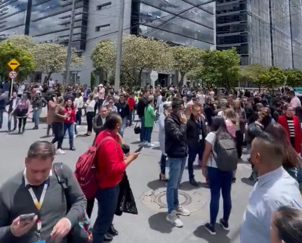 Ισχυρός σεισμός 6,1 Ρίχτερ στην Κολομβία