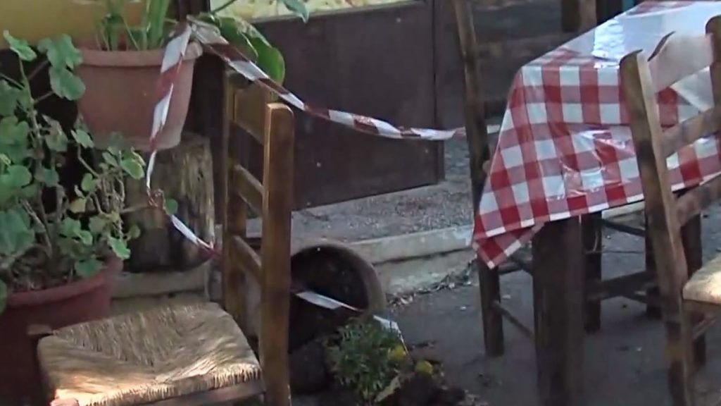 Πυροβολισμοί στον Μυλοπόταμο: Παραδόθηκε ο 57χρονος δράστης του αιματηρού επεισοδίου στην Αξό