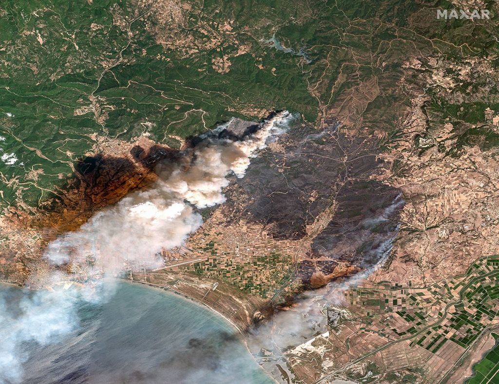 Φωτιά στην Αλεξανδρούπολη: Φωτογραφίες από δορυφόρο αποκαλύπτουν το μέγεθος της καταστροφής