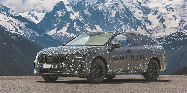 SKODA SUPERB: ΒΑΔΙΖΕΙ ΣΤΗΝ 4Η ΓΕΝΙΑ