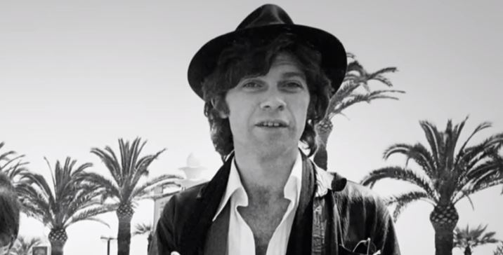 Ο Robbie Robertson, ο Καναδός τραγουδοποιός που αιχμαλώτισε το αμερικανικό πνεύμα, πέθανε στα 80 του