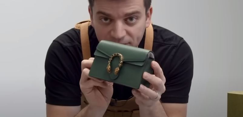 Πώς οι κυνηγοί απομιμήσεων ξεχωρίζουν τις «μαϊμούδες»