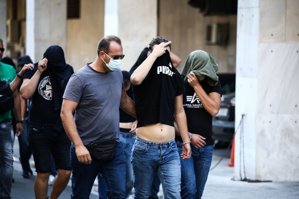 ΕΔΕ από την Κακαβιά έως την Αττική – Οι ενέργειες της ΕΛ.ΑΣ και η επιδρομή των Κροατών χούλιγκαν