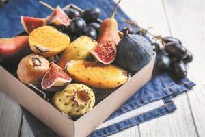 Ευεργετικά σνακ με καλοκαιρινά φρούτα