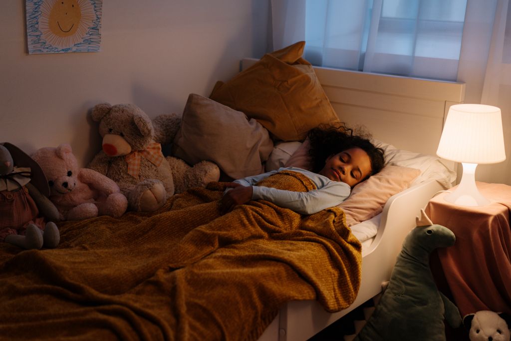 Σχολείο & καλός ύπνος: Όλα τα μεγάλα οφέλη που προσφέρει στα παιδιά