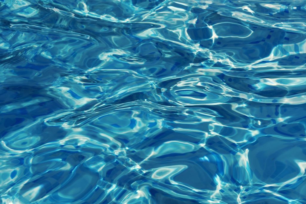 Χανιά: Βρήκε τον άντρα της νεκρό μέσα στην πισίνα τους
