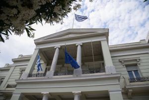 Σκληρή απάντηση ΥΠΕΞ στις προκλητικές δηλώσεις Μιλάνοβιτς