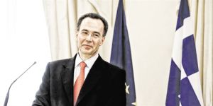 «Ηρεμα νερά» και με νέες διπλωματικές ομάδες