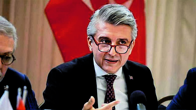 Ευκαιρία για νέα προσέγγιση