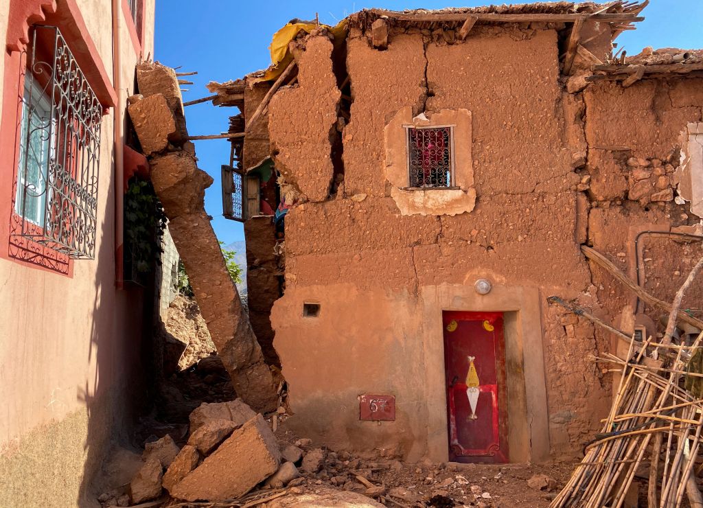Σεισμός στο Μαρόκο: 2.012 νεκροί και 2.059 τραυματίες από τον φονικό σεισμό των 7 Ρίχτερ | tanea.gr