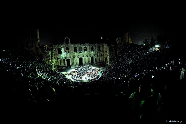 Νύχτες με ιδιαίτερο άρωμα…