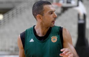 Τα «τρελά» χρήματα στον Σλούκα, ο Ερνάνγκομεθ και ο Μιλουτίνοφ