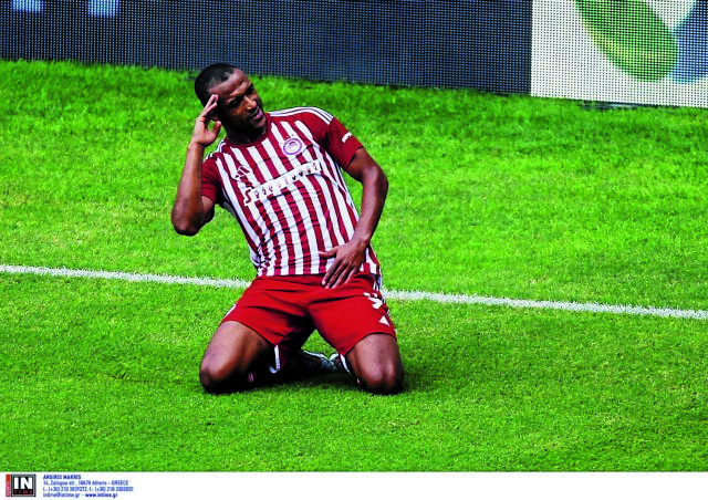 Η μια επαφή του Αγιούμπ Ελ Κααμπί