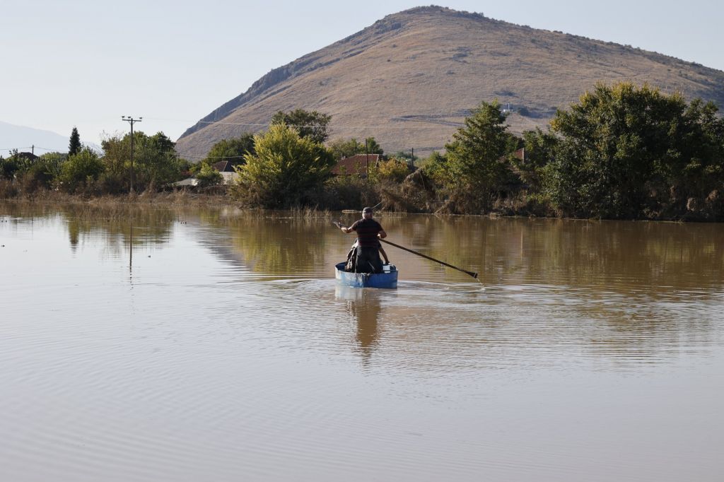 Ακόμη και λεπτοσπείρωση κινδυνεύουν να πάθουν οι πλημμυροπαθείς