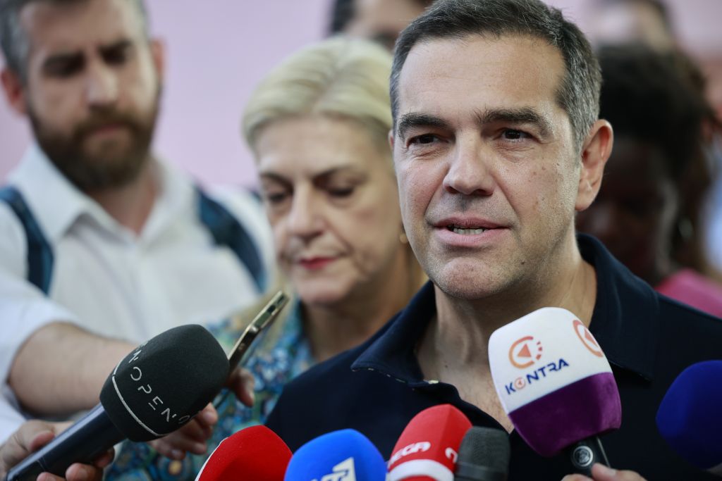 Μήνυμα Τσίπρα: Βιάστηκαν πολύ όσοι κήρυξαν τον ΣΥΡΙΖΑ απόντα