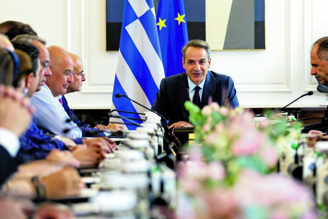 Κωδικός «επιτάχυνση» για 20 «μεταρρυθμίσεις»