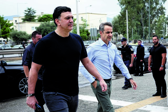 Ανατροπή σχεδιασμού σε κυβέρνηση και αντιπολίτευση