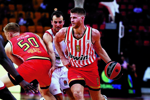 Ερυθρόλευκη πρόβα τζενεράλε στην Κύπρο