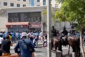 Ισραήλ: Άγρια επεισόδια μεταξύ υποστηρικτών και αντιπάλων της κυβέρνησης της Ερυθραίας