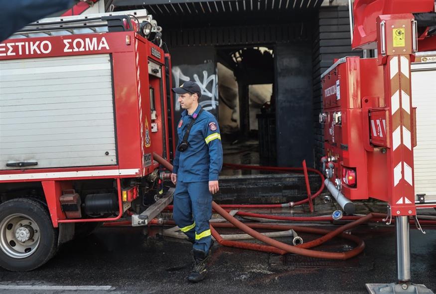 Πάτρα: Άνδρας βρέθηκε απανθρακωμένος μέσα σε αυτοκίνητο