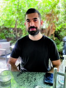 «Τα πανηγύρια έχουν και το στοιχείο της μελαγχολίας»