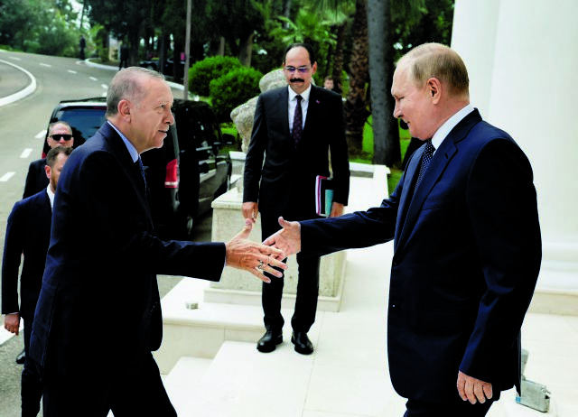Σιτηρά: Στη Ρωσία ο Ερντογάν για συνάντηση με τον Πούτιν – Στο τραπέζι η επαναφορά της συμφωνίας για την εξαγωγή των ουκρανικών σιτηρών