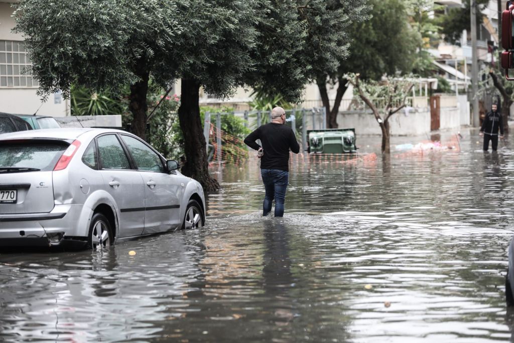 Κακοκαιρία Elias: Ισχυρές βροχοπτώσεις στην Αττική – Ραγδαία επιδείνωση από σήμερα
