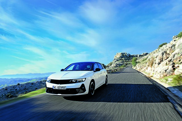 Με σήμα τον κεραυνό