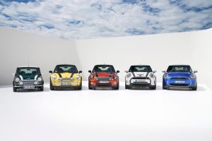 Mini: Πρεμιέρα για τα νέα ηλεκτρικά Mini Cooper και Countryman