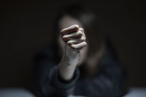 Θεσσαλονίκη: Συνελήφθη μία 15χρονη για τον ξυλοδαρμό του 14χρονου στην οδό Άλκη Καμπανού