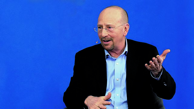 Ρίτσαρντ Μπόλντγουιν: «Η Ελλάδα μπορεί να γίνει εξαγωγέας υπηρεσιών»