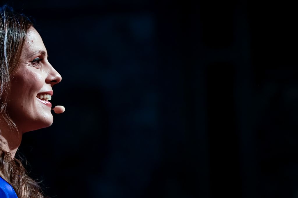 Ο Κασσελάκης δεν μπορεί να νικήσει τον Μητσοτάκη λέει η Αχτσιόγλου