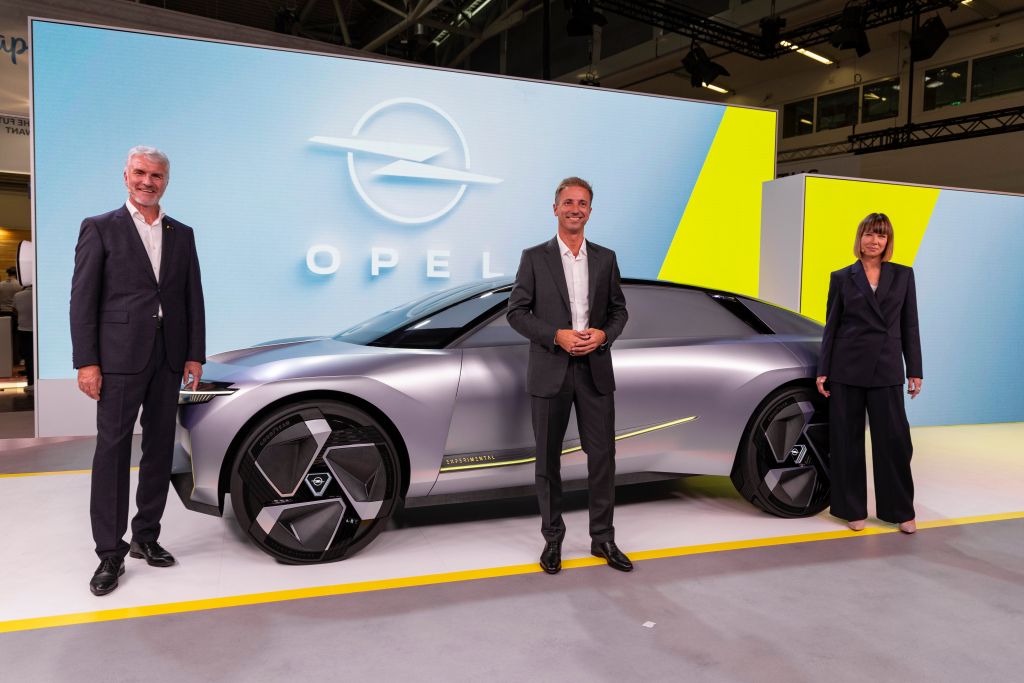 Οpel: Το Μόναχο ανοίγει το δρόμο για την ηλεκτροκίνηση